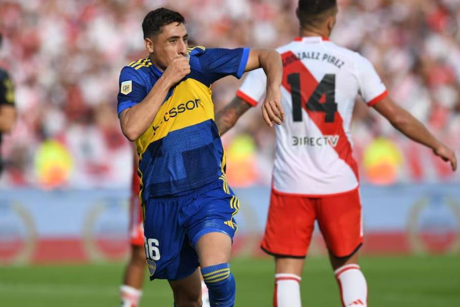 Boca derrotó 3-2 a River en el Superclásico y avanzó a las semifinales de la Copa de la Liga