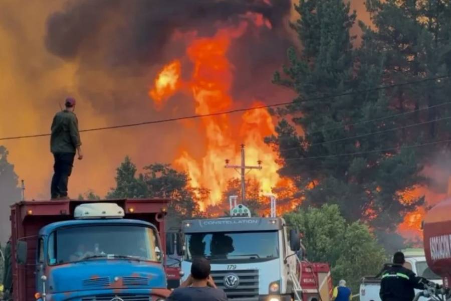 Buenas noticias para El Bolsón: cuatro de los seis focos de incendio ya están en fase de enfriamiento