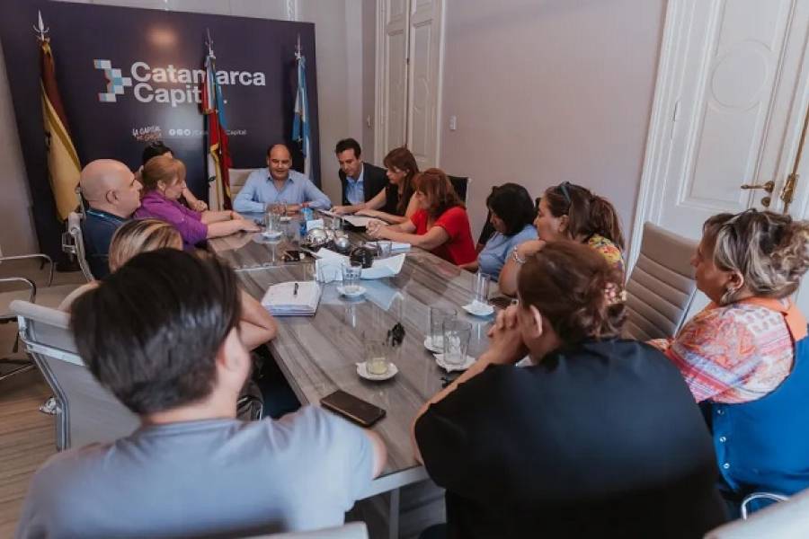 Saadi logró acuerdo salarial con docentes capitalinos