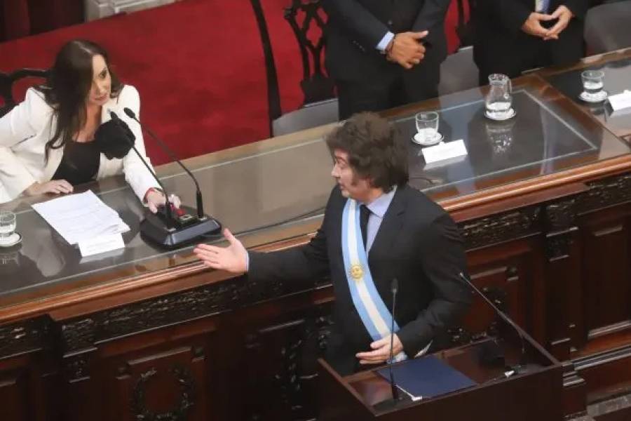 Tenso cruce con Victoria Villarruel en el cierre de discurso de Javier Milei: 