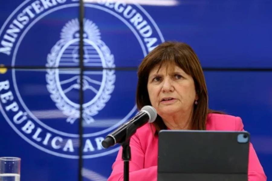 Bullrich anunció que ingresó a Diputados proyecto de ley Antibarras: 