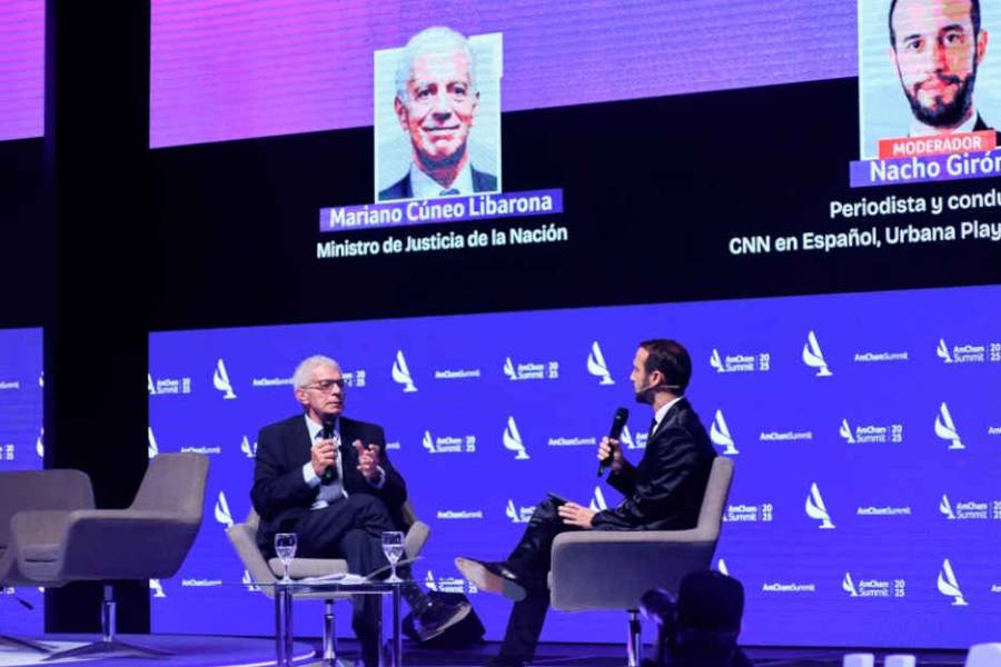 El ministro de Justicia, Mariano Cúneo Libarona, aseguró que está en estudio un proyecto de ampliación de la Corte Suprema de Justicia a siete miembros.