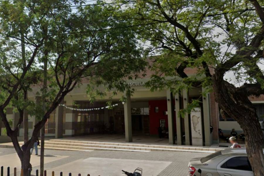 Robaron material deportivo en una escuela de la zona alta y crece la preocupación por la inseguridad