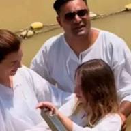 La diputada libertaria María Celeste Ponce se bautizó en el río Jordan: