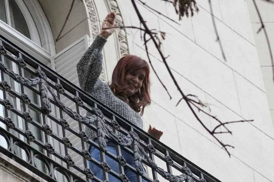 Legisladores kirchneristas piden reunirse con Cristina Kirchner sin tener que pedir permiso a la justicia