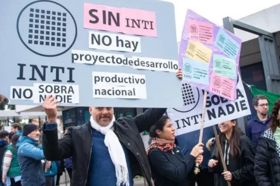 Ofensiva gremial contra la nueva reforma del Estado de Milei que busca disolver entes autárquicos