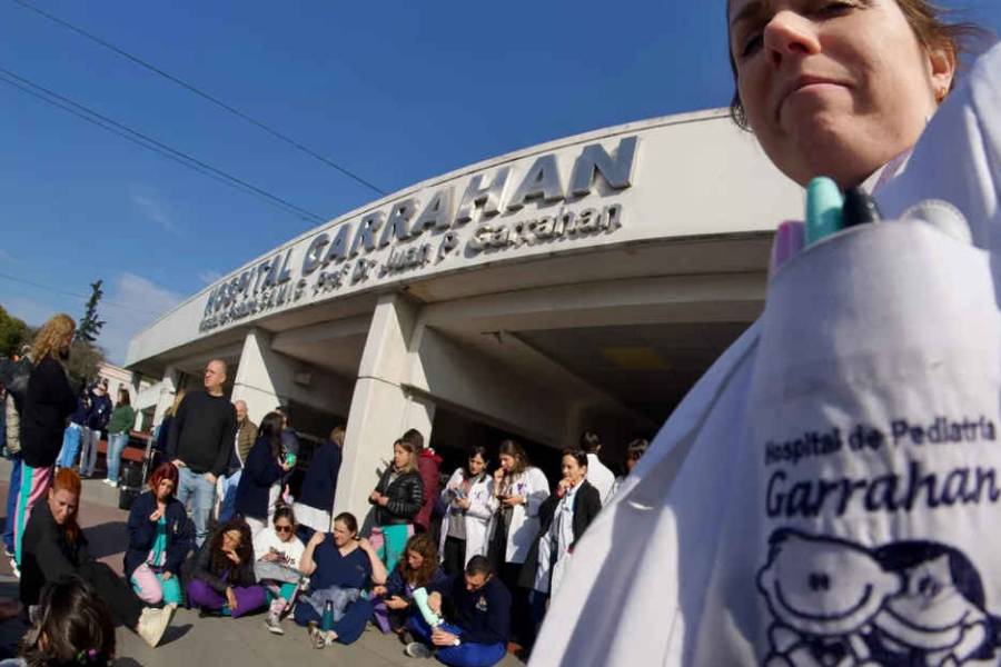 El Hospital Garrahan denunció a Julia Mengolini y confirmó la acusación Manuel Adorni: 