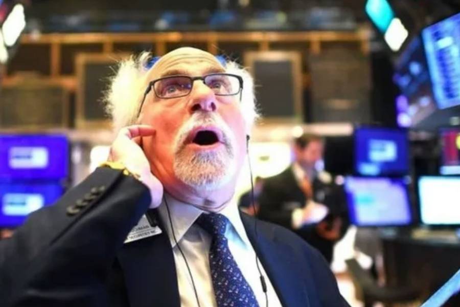 Acciones argentinas se desploman 7% en Wall Street: caen la Bolsa y los bonos