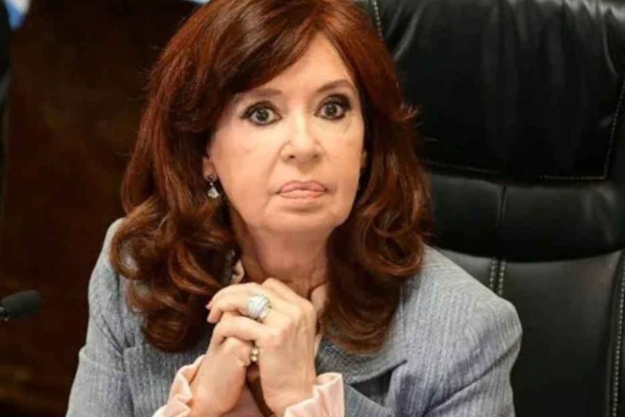 Ahora prohíben a Cristina Fernández votar. La decisión podría dejarla fuera del Partido Justicialista