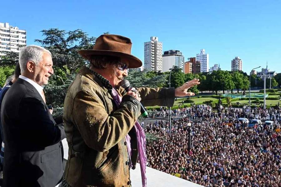 Johnny Depp fue declarado Visitante Ilustre de La Plata: “Esta ciudad es una mina de oro cultural”