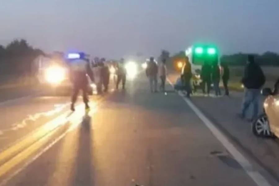 Se mató tras colisionar con un camión