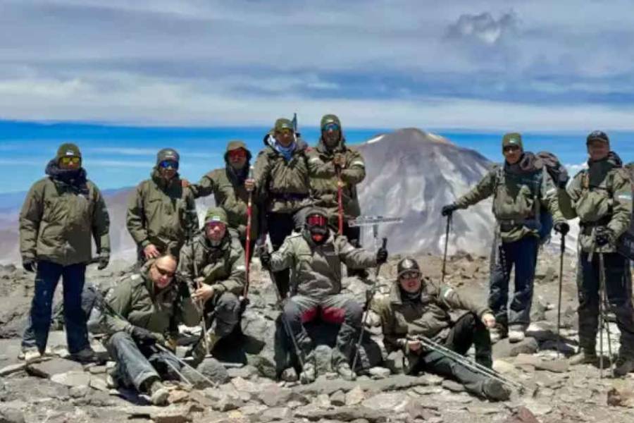 Equipo argentino conquista el Volcán Pissis, el segundo más alto del mundo