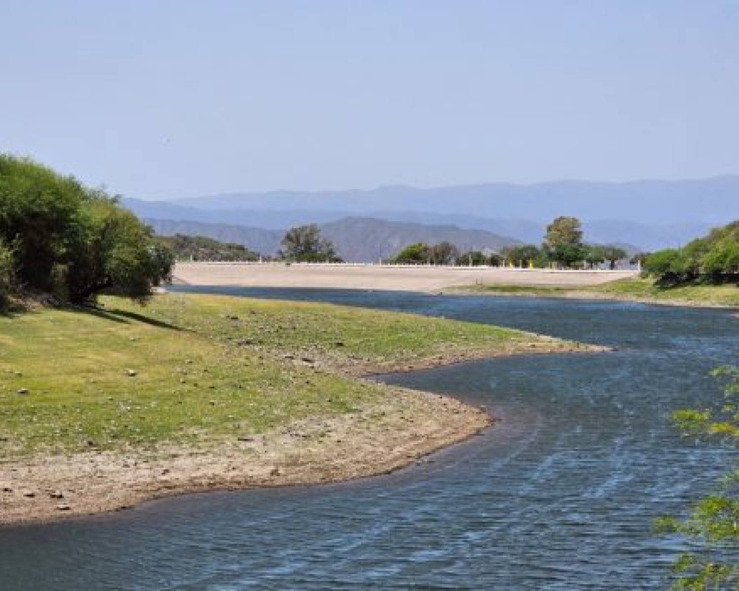 Aguas de Catamarca aplicará cortes programados por baja en el caudal del río El Tala