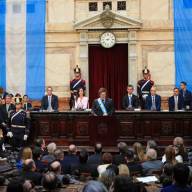 El Gobierno acelera Presupuesto y reforma laboral tras el nuevo Congreso