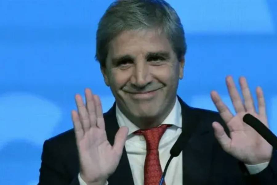 Más deuda: Luis Caputo anunció el regreso al mercado de capitales con un bono en dólares a 4 años