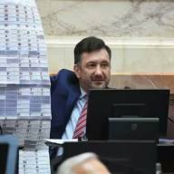 Kueider, el senador expulsado por corrupción que atribuye su “desgracia