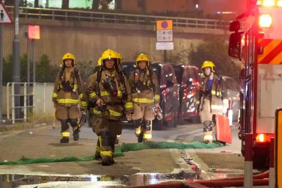 Al menos 23 muertos por un incendio en un club nocturno en India