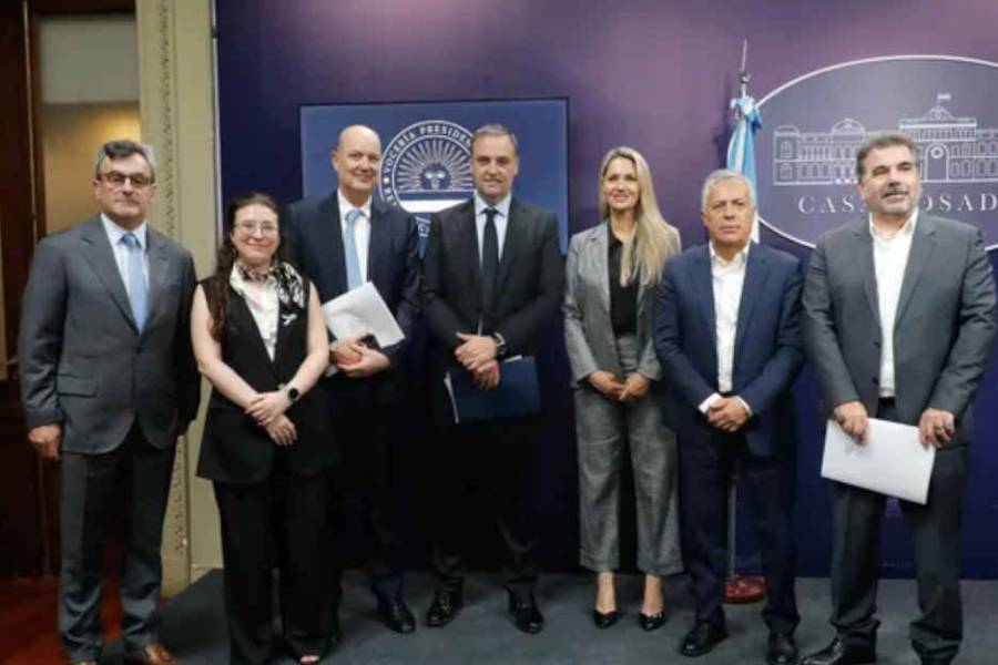 El Gobierno presentó el informe final del Consejo de Mayo