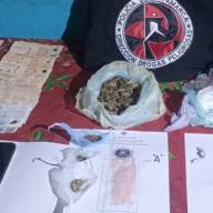 Secuestran drogas, un millón de pesos y detienen a un hombre