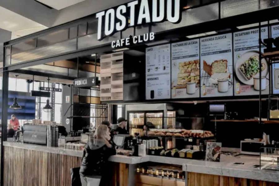 Denuncian a Patricia Bullrich y a su hijo por presunto lavado en el manejo de la cadena de cafeterías 