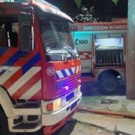 Susto en la madrugada: se prendió fuego la cocina de una vivienda del barrio Parque Sur