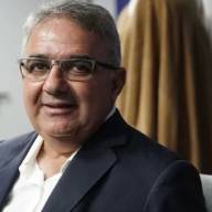 Jalil destacó el rol de los empleados estatales en su día