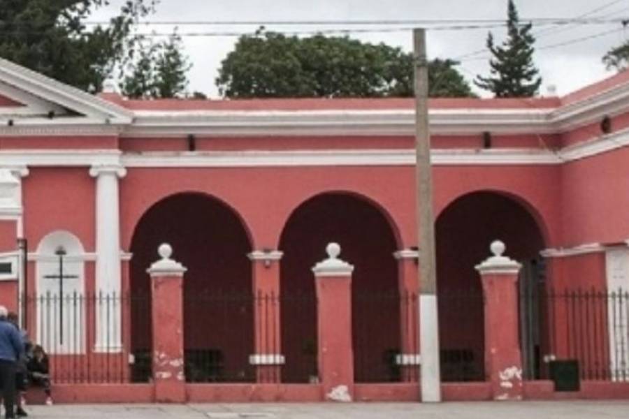 Vacaciones 2026: Horarios de atención en el Cementerio y el Centro de Emisión de Licencias