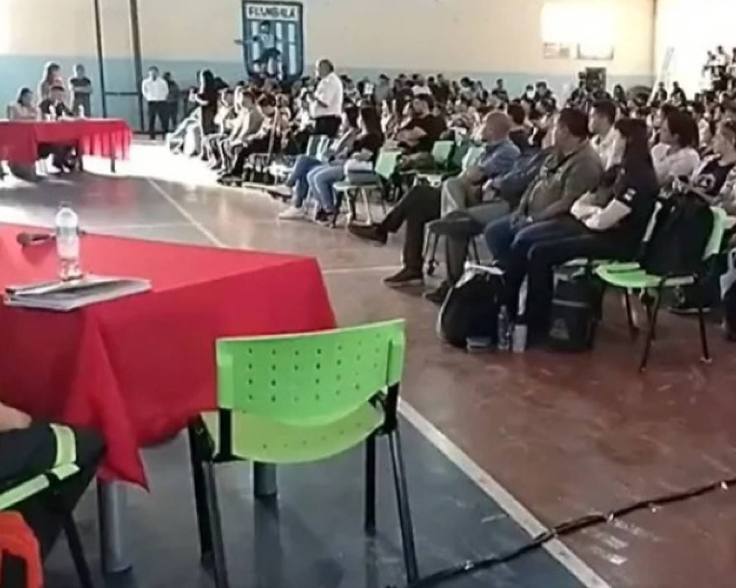 Murua en la mira: Cuestionan a funcionarios de Minería y Zijin-liex por el proyecto Tres Quebradas