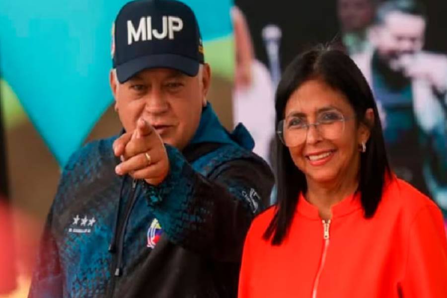 Tras el ataque de Estados Unidos, el chavismo busca resistir en medio de un clima de confusión interna