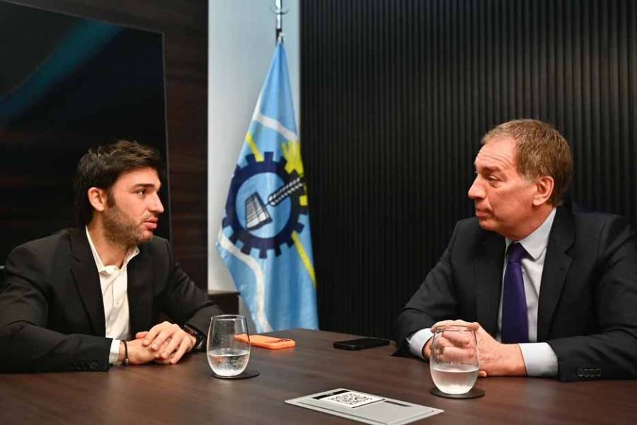 El Gobierno reactiva las negociaciones con los gobernadores por la reforma laboral