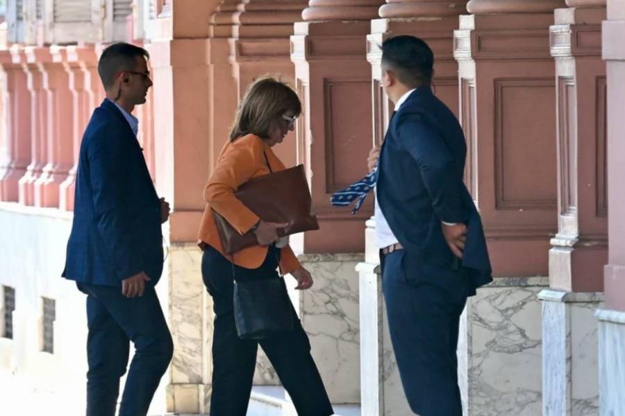 La mesa política se reúne con la Reforma Laboral en el centro del temario