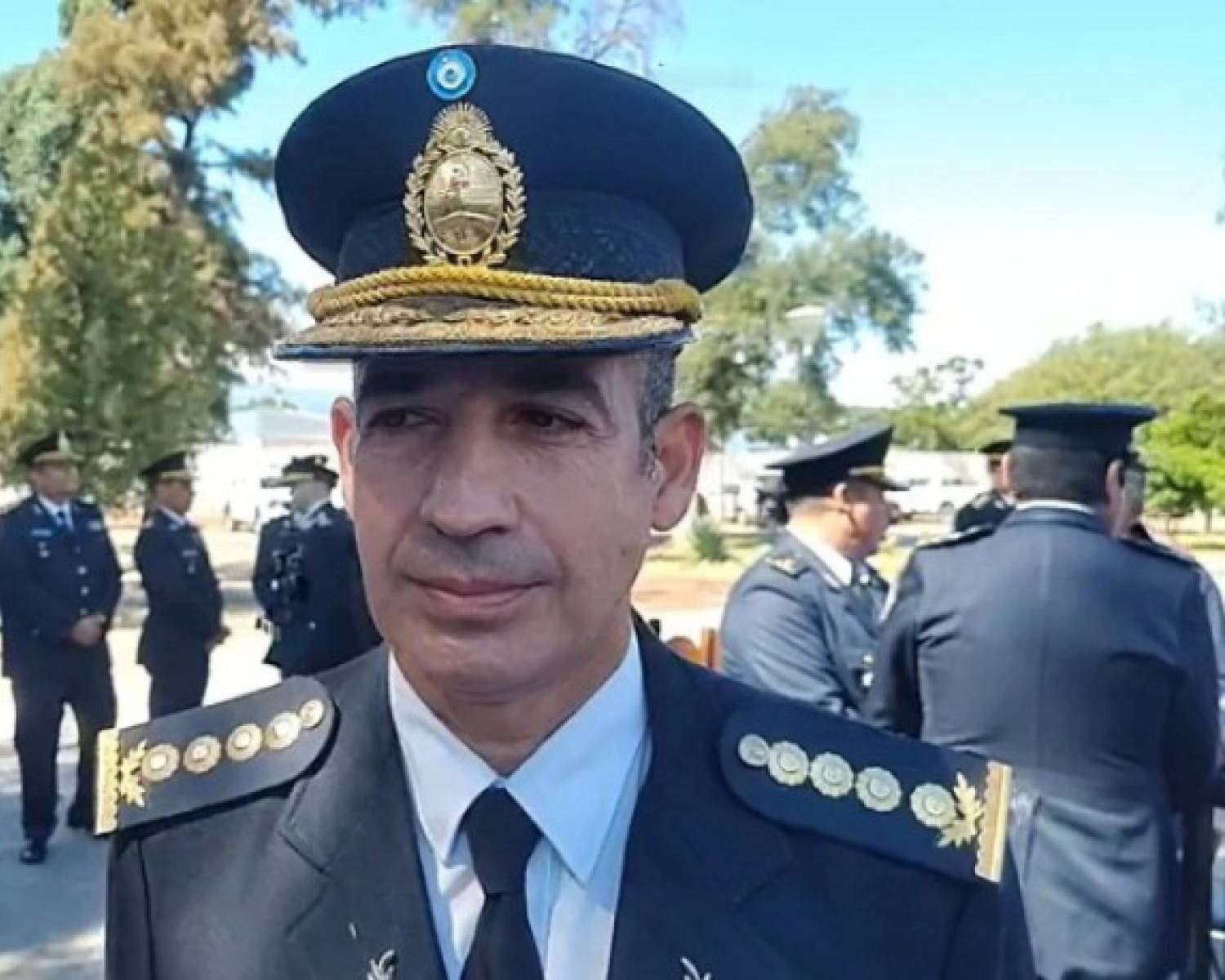 “Hay gente que es policía y hay otra que trabaja de policía