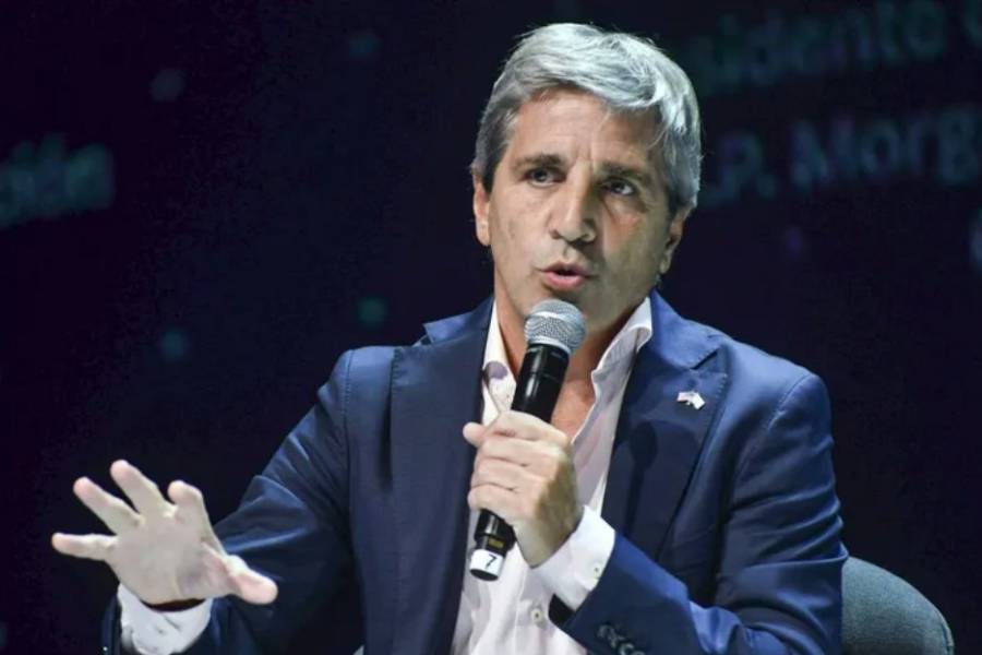 Caputo enfrenta la primera licitación de febrero por $8 billones y el mercado espera un rollover del 100%