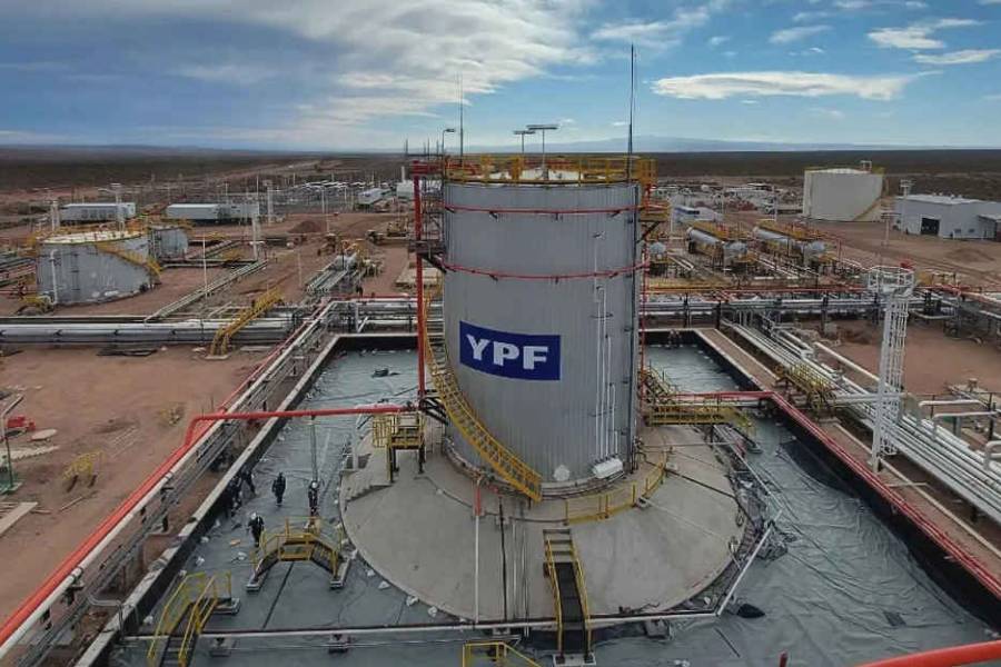 Juicio por YPF: la Justicia de EEUU benefició a Argentina y suspendió todas las demandas