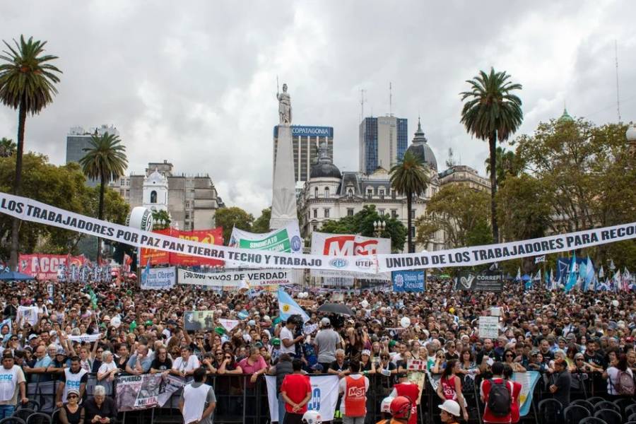 Agrupaciones de DDHH, políticas y sindicales marchan este martes en todo el país a 50 años del Golpe