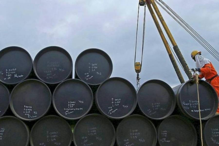 Tras anuncio de Trump el precio del petróleo cae por debajo de los US$100