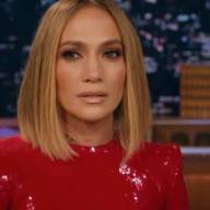 Jennifer López protagoniza la película de comedia romántica perfecta