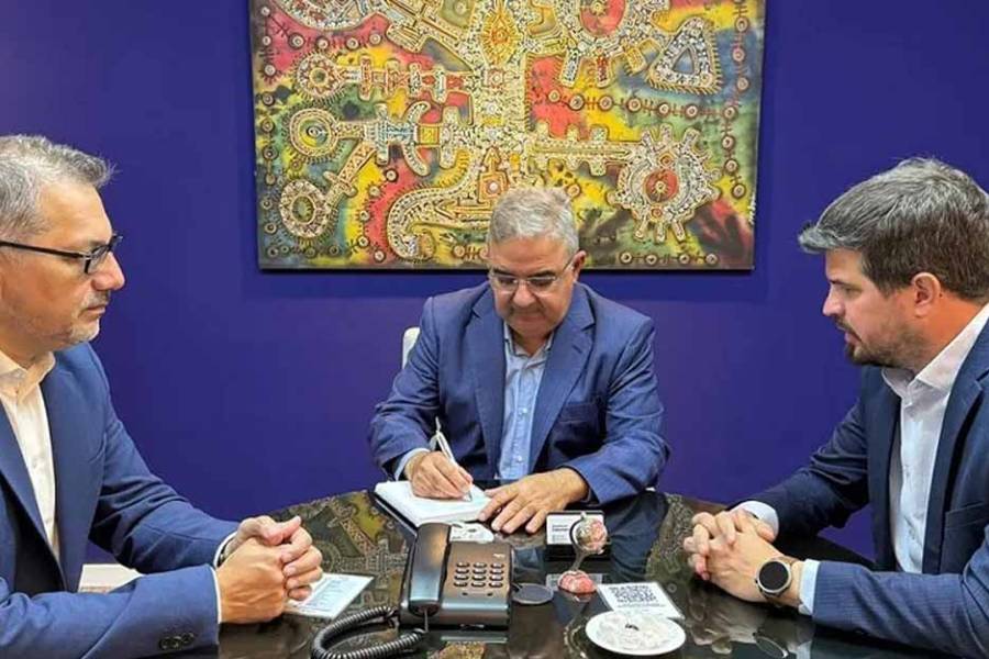 Jalil se reunió con integrantes de empresa minera Albemarle