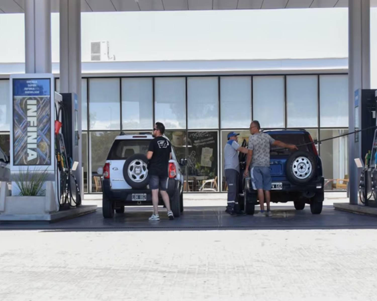 Las razones de las medidas del Gobierno para contener las subas en combustibles y el impacto en la inflación