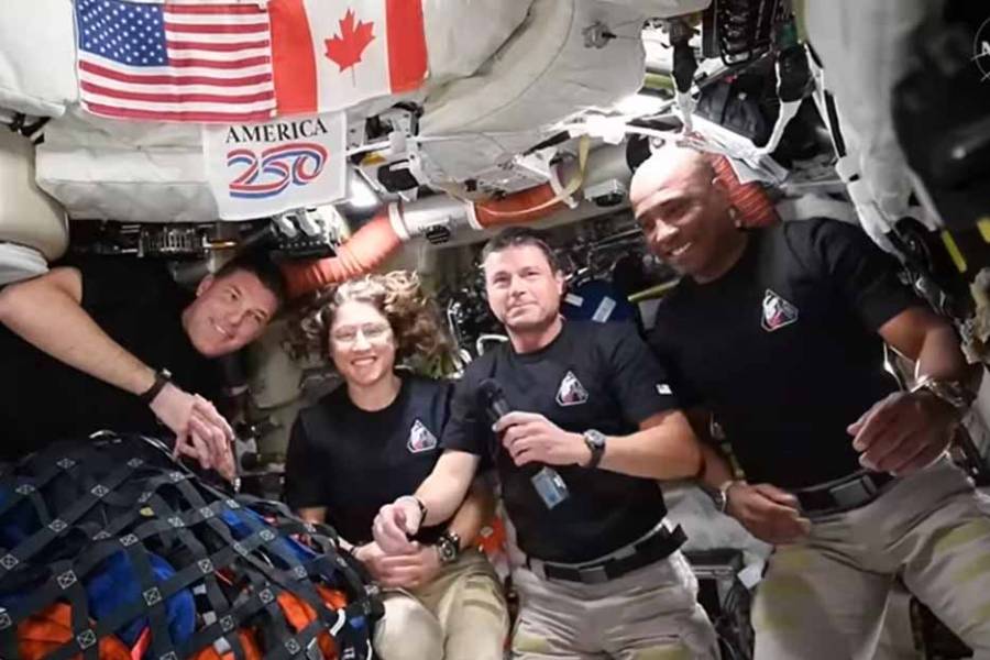 Concluyó la primera misión tripulada que orbitó la Luna tras más de 50 años: lo más destacado