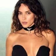 Adria, hija de Ricardo Arjona, es la seleccionada para protagonizar Superman