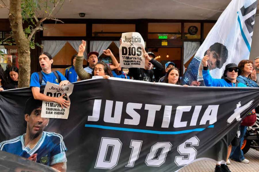 Un forense y los médicos de la clínica Ipensa declararán en el juicio por la muerte de Maradona