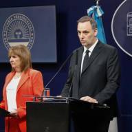 Manuel Adorni se reunió con Patricia Bullrich, tras otro ultimátum para que presente su declaración jurada