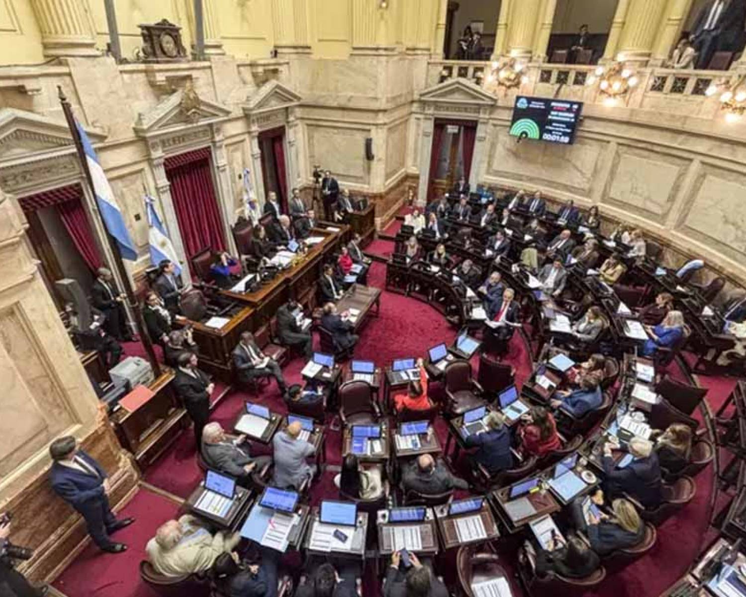 El Senado dio media sanción al pago a holdouts por US$171 millones que cerró Javier Milei