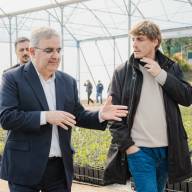 Empresa agroindustrial inaugura un vivero con tecnología de avanzada en FME