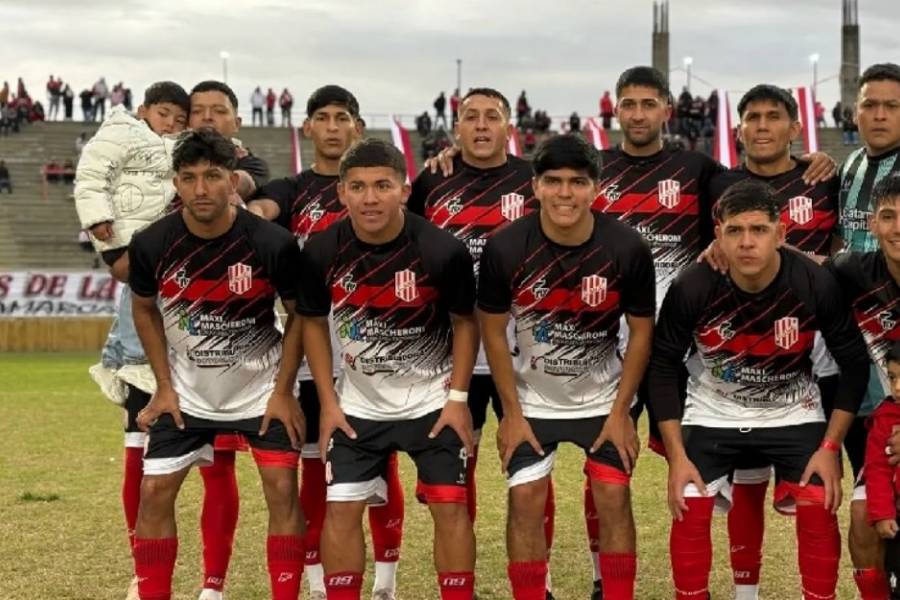 Villa Cubas se impuso en el “clásico” ante Policial