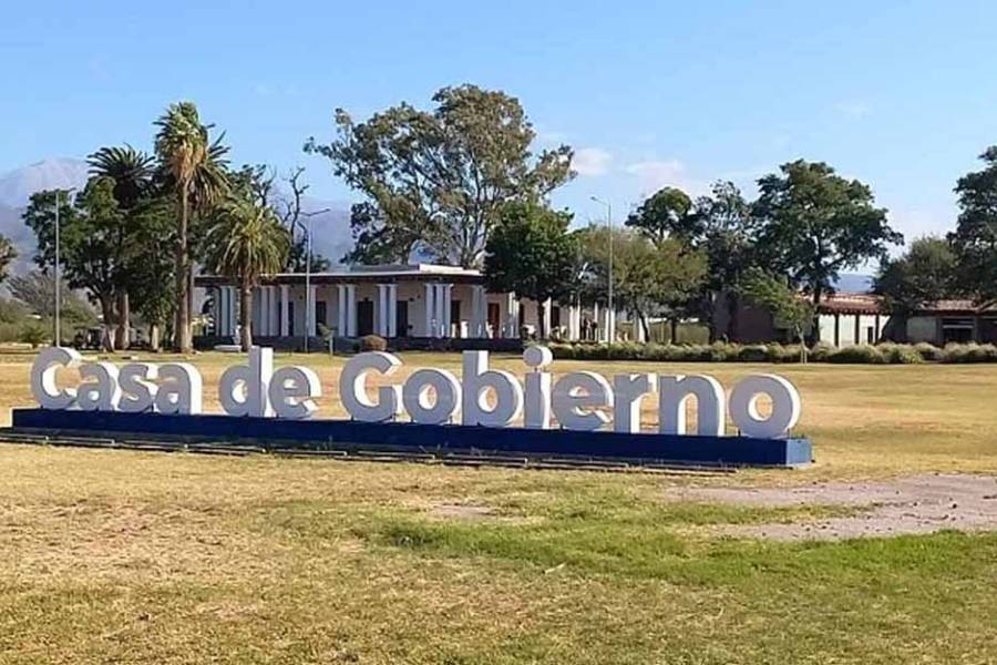 Provincia asiste a municipios para hacer frente al pago de aguinaldo