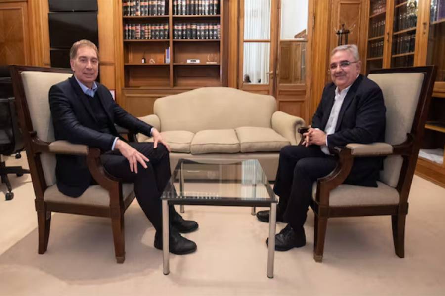 Raúl Jalil entre los gobernadores que asistirán a la jura Diego Santilli 