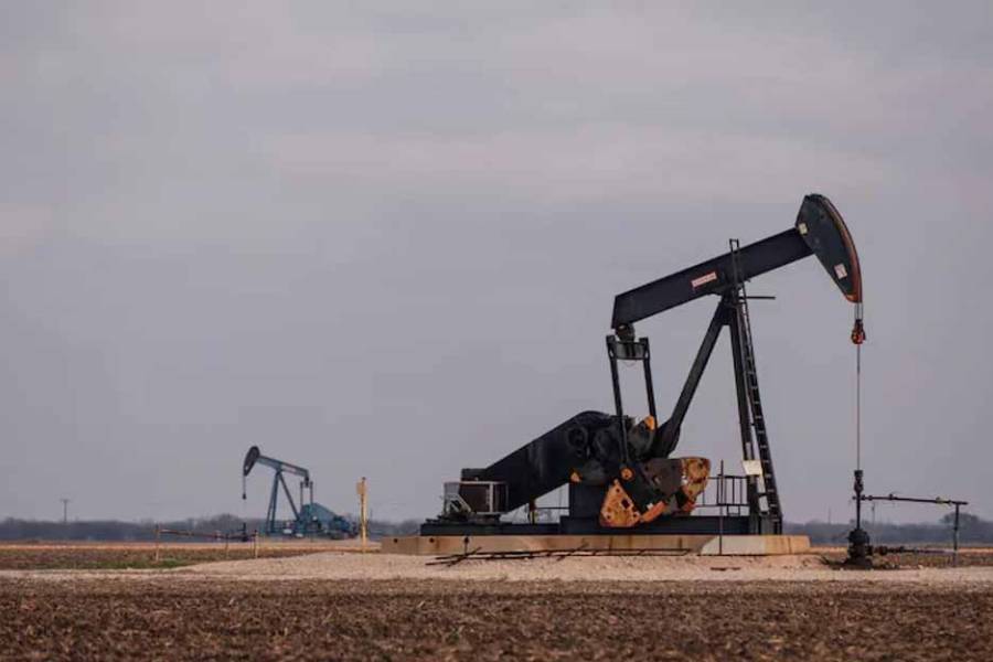 El petróleo trepa un 3% ante reactivación del conflicto en Medio Oriente y cierre de Ormuz