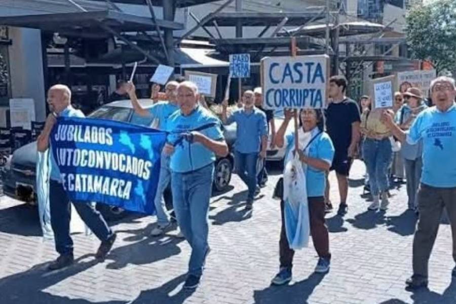 Jubilados Autoconvocados llevaron a cabo su marcha N°79
